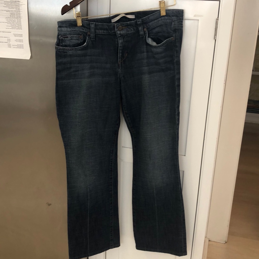 Pair of Joe’s Jeans - Picture 3 of 6